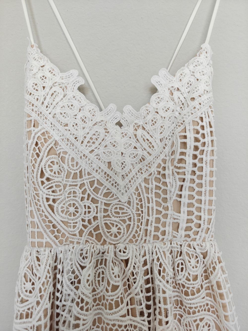 White Lace Backless Maxi Dress with Spaghetti Straps - Picture 3 of 9